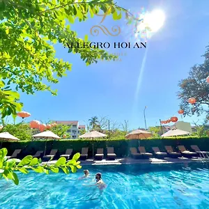 מלון Allegro . A Little Luxury &